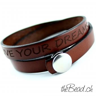 Lederarmband No. 2 mit Druckknopf graviert mit Wunschtext, auch Innengravur!