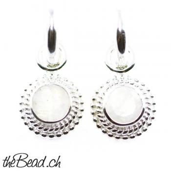 Earrings made of 925 sterling silver and moonstone