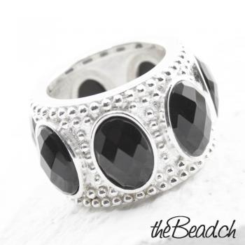 Breiter Bandring mit schwarzem Onyx in 925 Sterling Silber