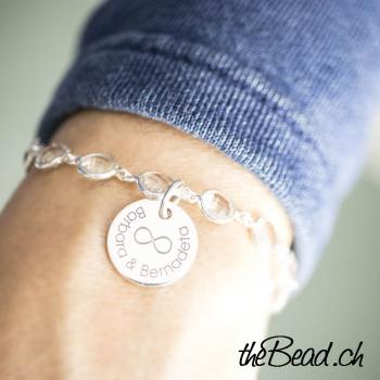 nice and cute bead bracelet