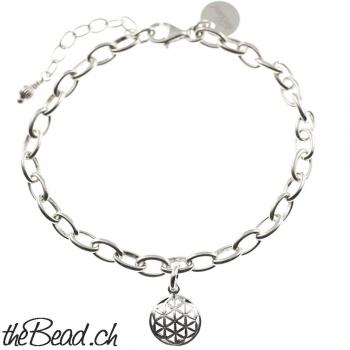 silberarmband mit blume des lebens