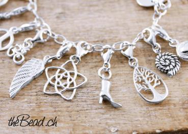 charms welt und charm aus silber mit Karabiner von thebead