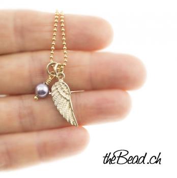 Preview: Halskette mit ENGELSFLÜGEL Anhänger & Perle, 925 Silber vergoldet Preview: Organzasaeckchen fuer Ohrhaenger