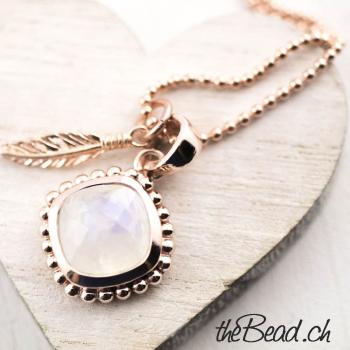 schmuckschachtel zum verschenken als Geschenk einpacken und online bestellen bei thebead