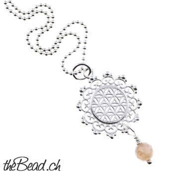 silberhalskette mit passenden ohrringen amazonit