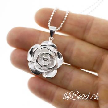 medaillons necklace lockets by thebead