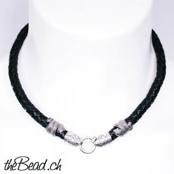 Männerschmuck Lederkette aus geflochtenem Leder Schmuckshop thebead