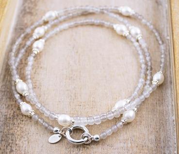 Preview: Halskette aus ACHAT & weisse Perlen, 85 cm lang! Preview: Schmuckverpackung exclusive von thebead