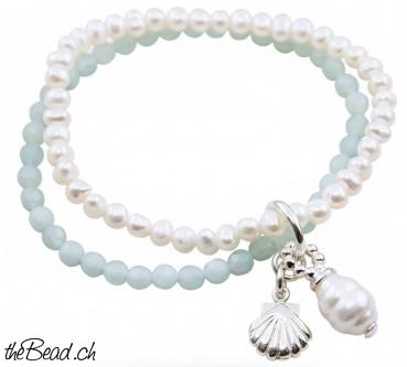 Preview: Herrliches Perlenarmband mit MUSCHELKERN & SILBERMUSCHEL Anhänger Preview: schmuckverpackung by the bead schweiz