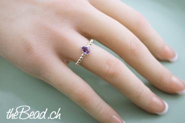 amethyst finger ring