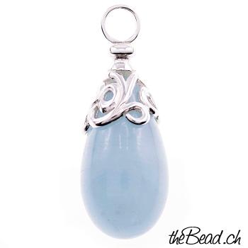 aquamarine drop pendant