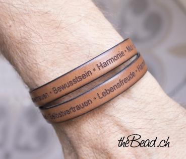 gravur armband braun be yourself mit positiven affirmationen