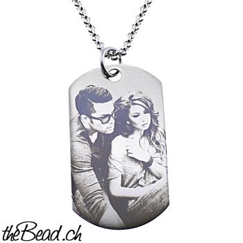 Stainless steel engraved with necklace