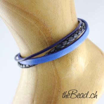 one size anklet made of leather