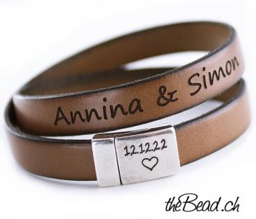 engraving bracelet with leather by thebead