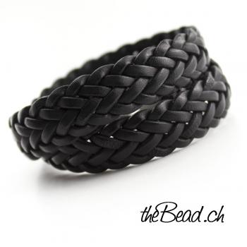 Herren Lederarmbänder mit flach geflochtemen Leder in schwarz und tollem Magnetverschluss auch Wickelarmband Onlineshop theBead Modeschmuck zu tollen Preisen schweizer Onlineshop