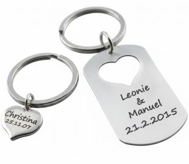 Hübsche Schlüsselanhänger mit Gravur " ZWEI HERZEN "