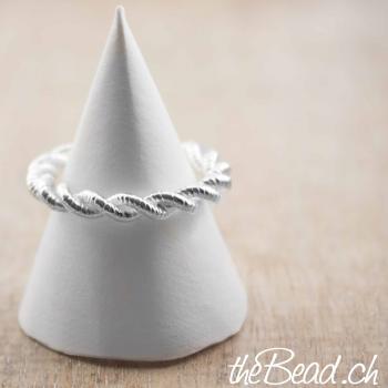 Preview: KORDEL Silberring Preview: schmuckverpackung by the bead schweiz