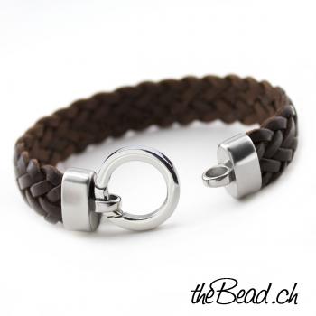 herren lederarmband mit gelochtenem leder