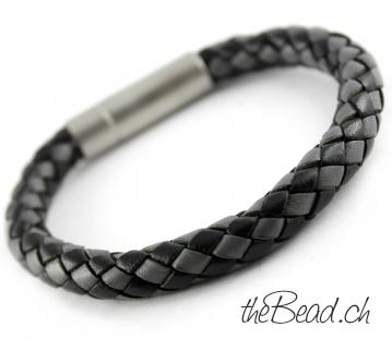Preview: Lederarmband zweifarbig GEFLOCHTEN Grau/Schwarz, Verschluss Gravur möglich! Preview: hebeldruckverschluss aus Edelstahl bei theBead