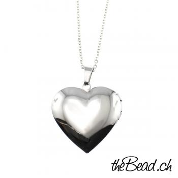 heart medaillon set