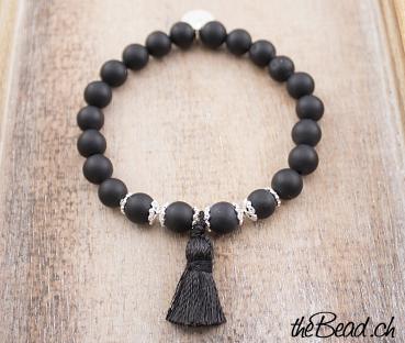 onyx beads bracelet