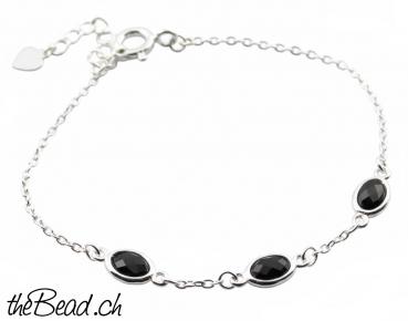 feines Silberarmband mit ONYX
