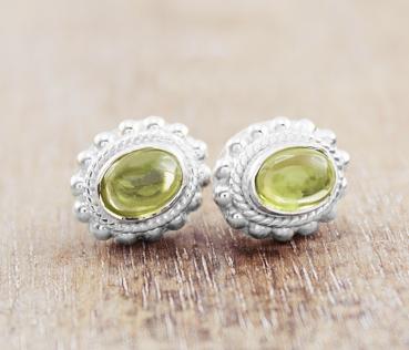 ovale PERIDOT Silber Ohrstecker