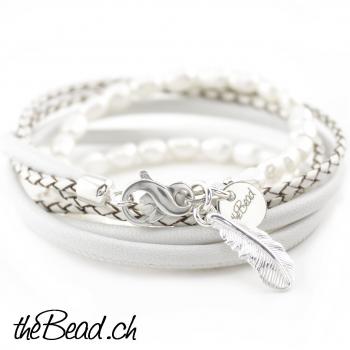 Damen Lederarmband PEARL WHITE mit Feder Anhänger