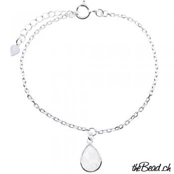 silver bracelet with rainbow moonstone