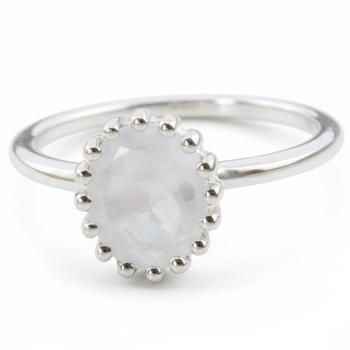 feiner Fingerring mit REGENBOGEN MONDSTEIN
