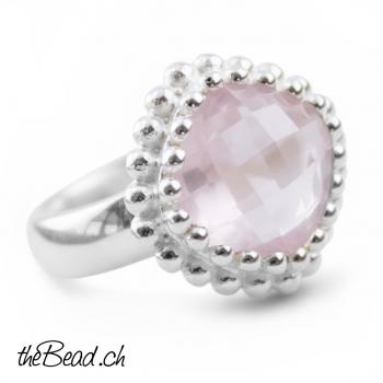 Schöner Damen - Ring mit ROSENQUARZ