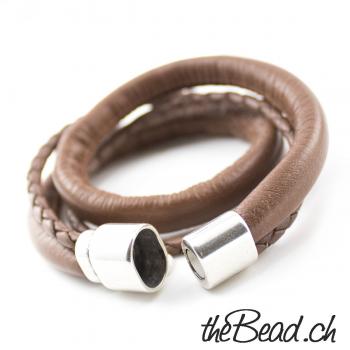 leather engraved bracelet