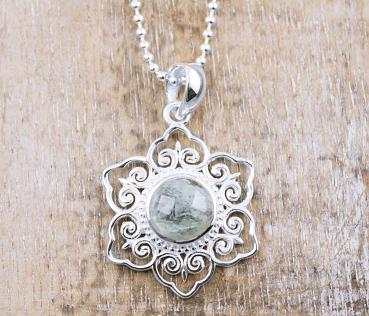 silver necklace with aquamarine pendant