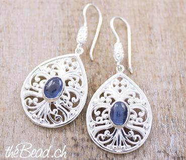 Earrings made of 925 sterling silver and kyanite