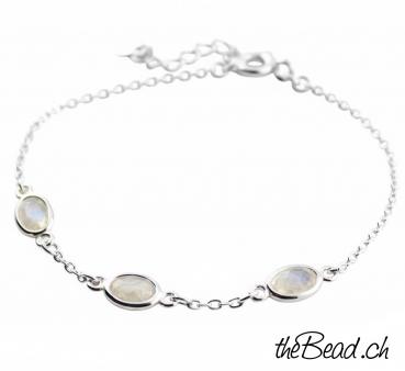 feines Silberarmband mit Regenbogen MONDSTEIN