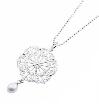 schmuckschachtel zum verschenken als Geschenk einpacken und online bestellen bei thebead