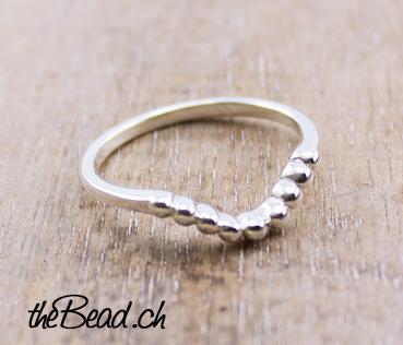 women silver chain finger ring made of 925 sterling silver