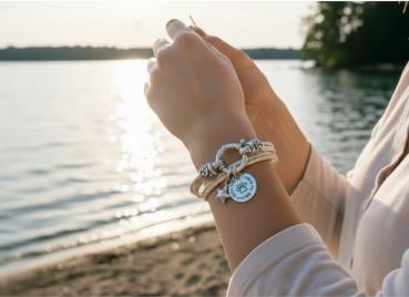 Armband SOUL mit zwei Anhängern & Wunschgravur