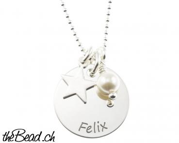 Engraved necklace NAME