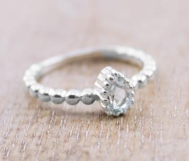 Silber Fingerring CUTE mit Blauem Topas Tropfen