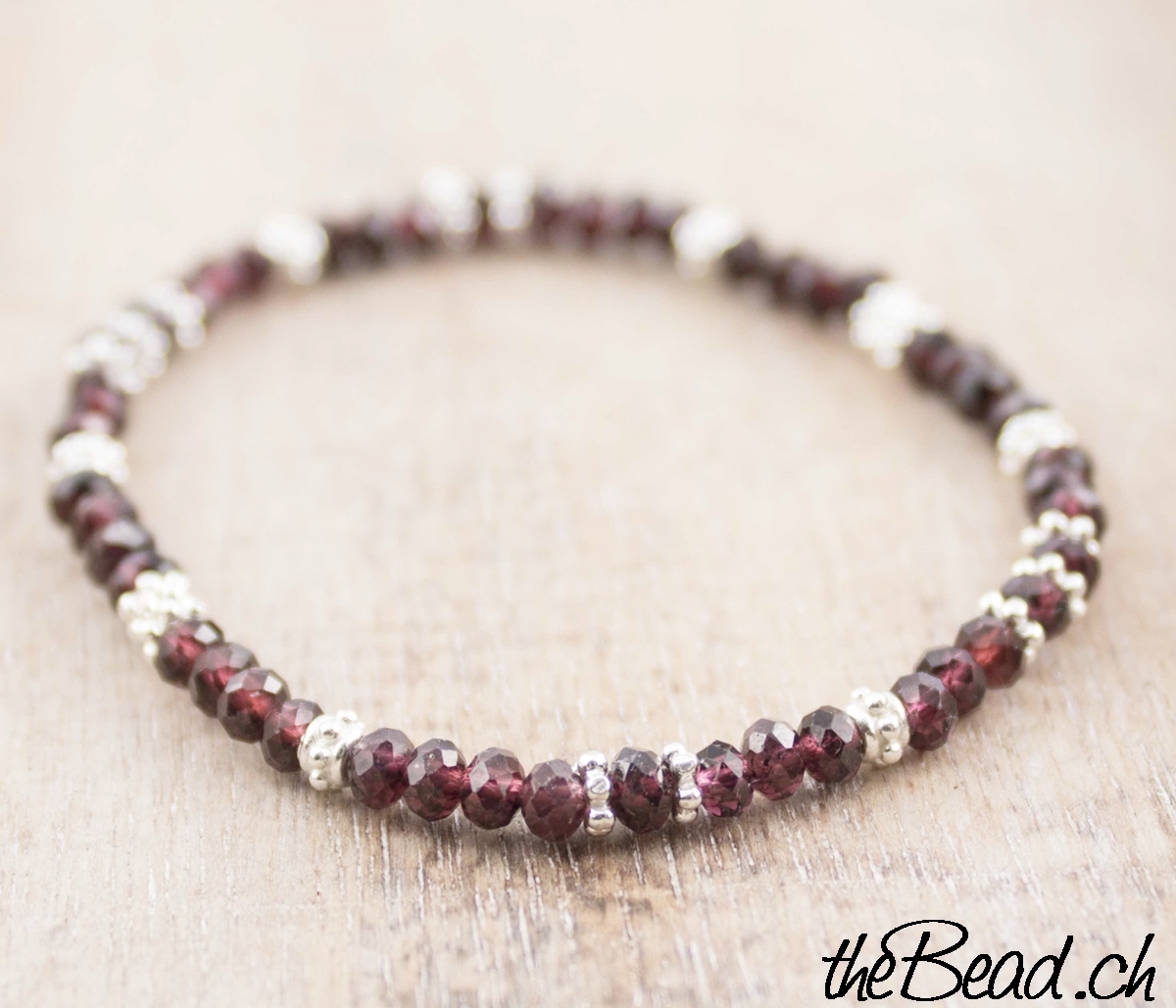 Garnet 10mm Stretchy Cord Bracelet - 6.75