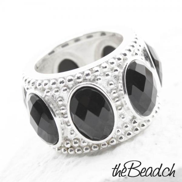 finger ring from thebead