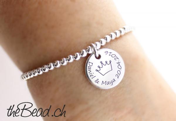 schmuckschachtel zum verschenken als Geschenk einpacken und online bestellen bei thebead