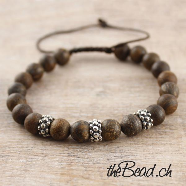 Gravurarmbänder aus Edelstahl bei thebead