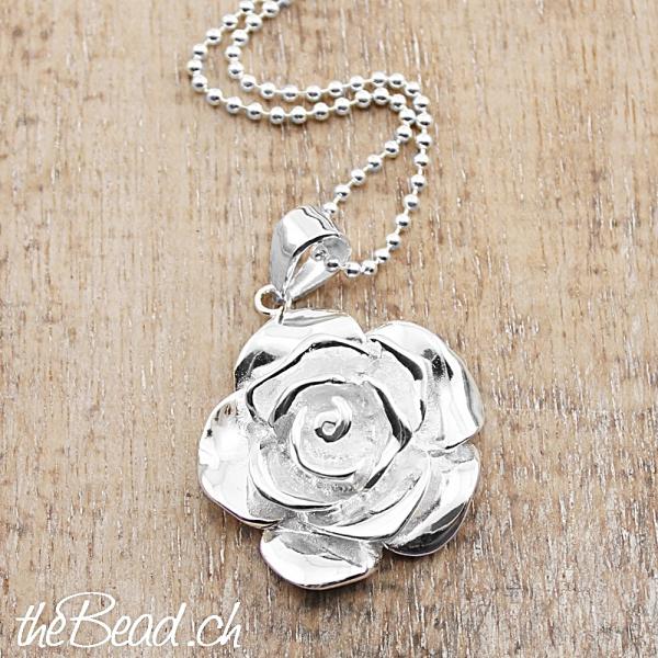 silver rose necklace