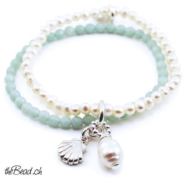 amazonit mit süsswasserperlen sowie zwei anhängern armband