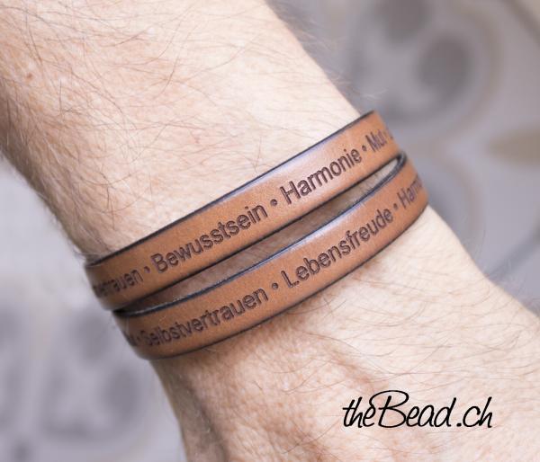 gravur armband braun be yourself mit positiven affirmationen