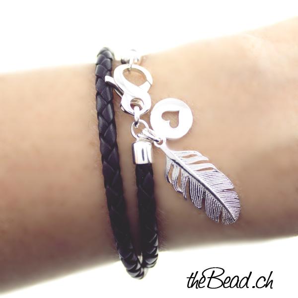 geflochtenes Lederarmband mit flügel Anhänger  theBead