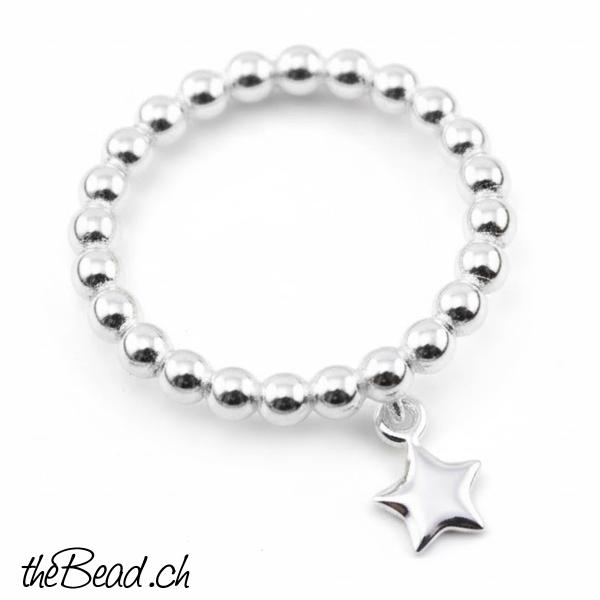 Silber Fingerring mit Sternchen Anhänger